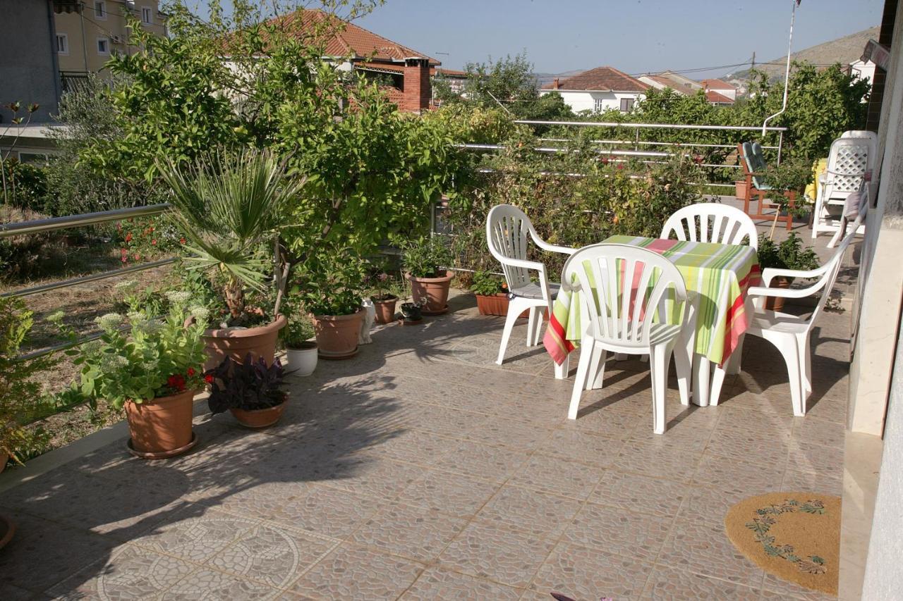 House Peri Apartment Trogir Exterior photo